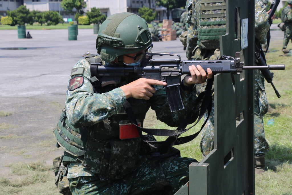 陸軍機步234旅實戰化射擊訓練- 漢聲廣播電臺