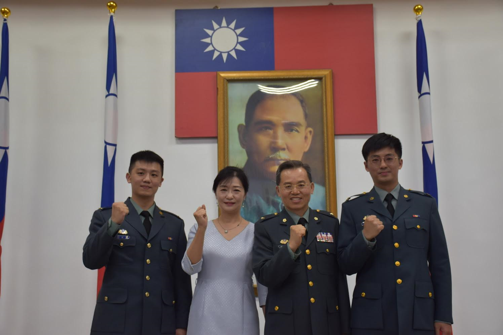 後勤訓練中心112-1期專業軍官班結訓暨授階典禮(陸軍後勤訓練中心)