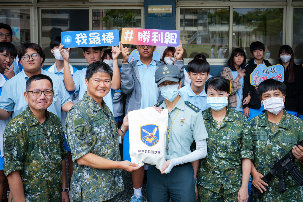 陸軍步兵117旅走入校園活動，深植全民國防教育