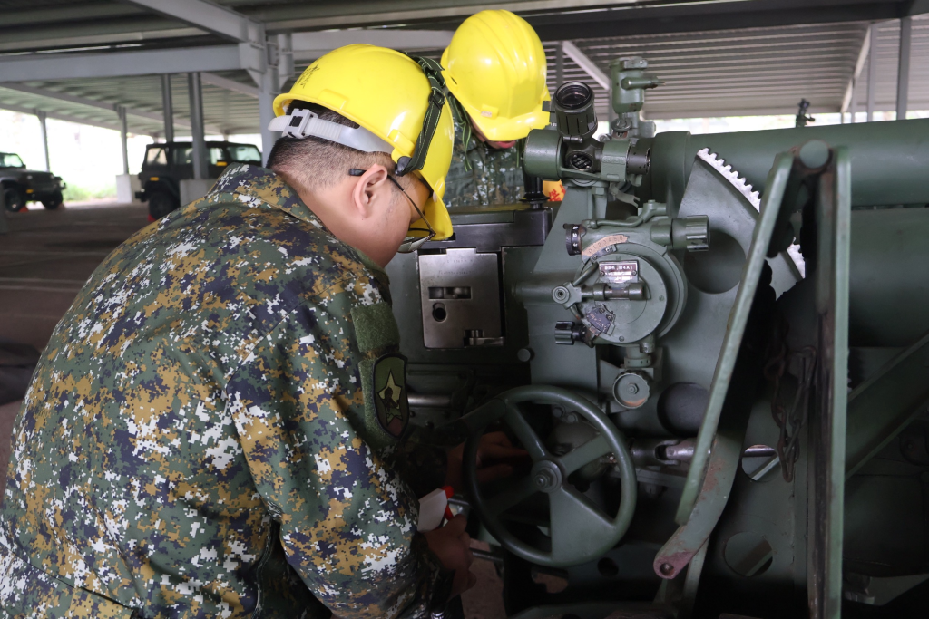 109旅軍團主官裝備檢查(陸軍步兵第109旅提供)