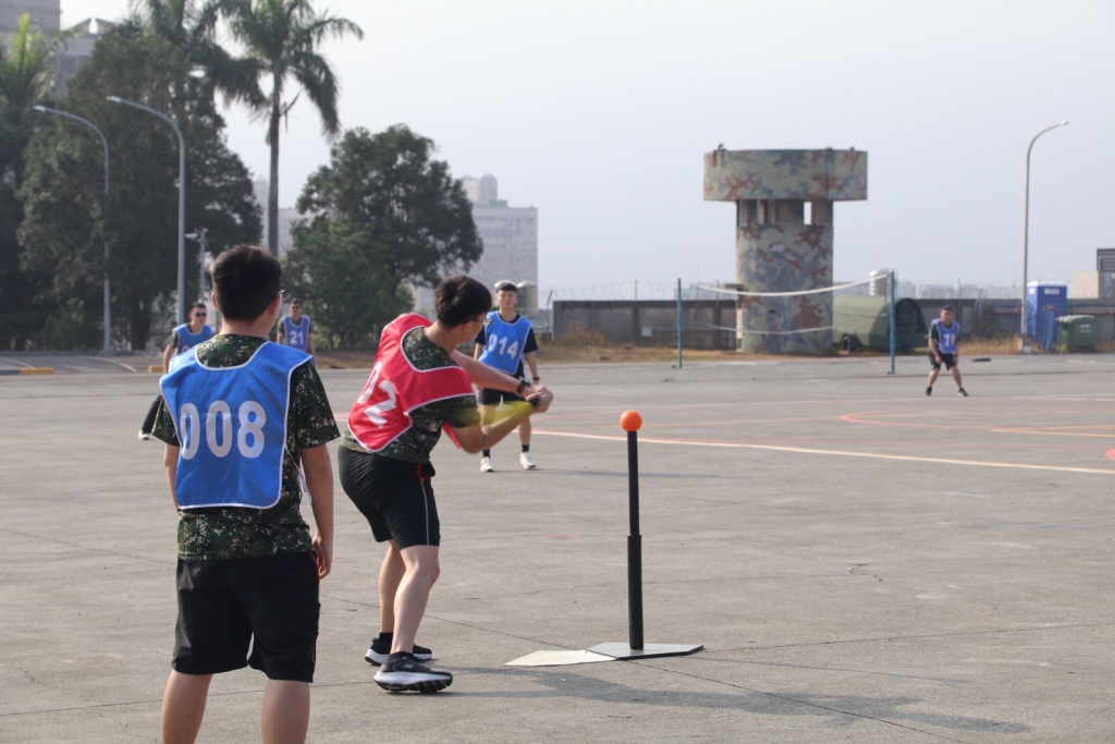 關指部留守期間舉辦團康樂樂棒球賽(陸軍關渡地區指揮部)