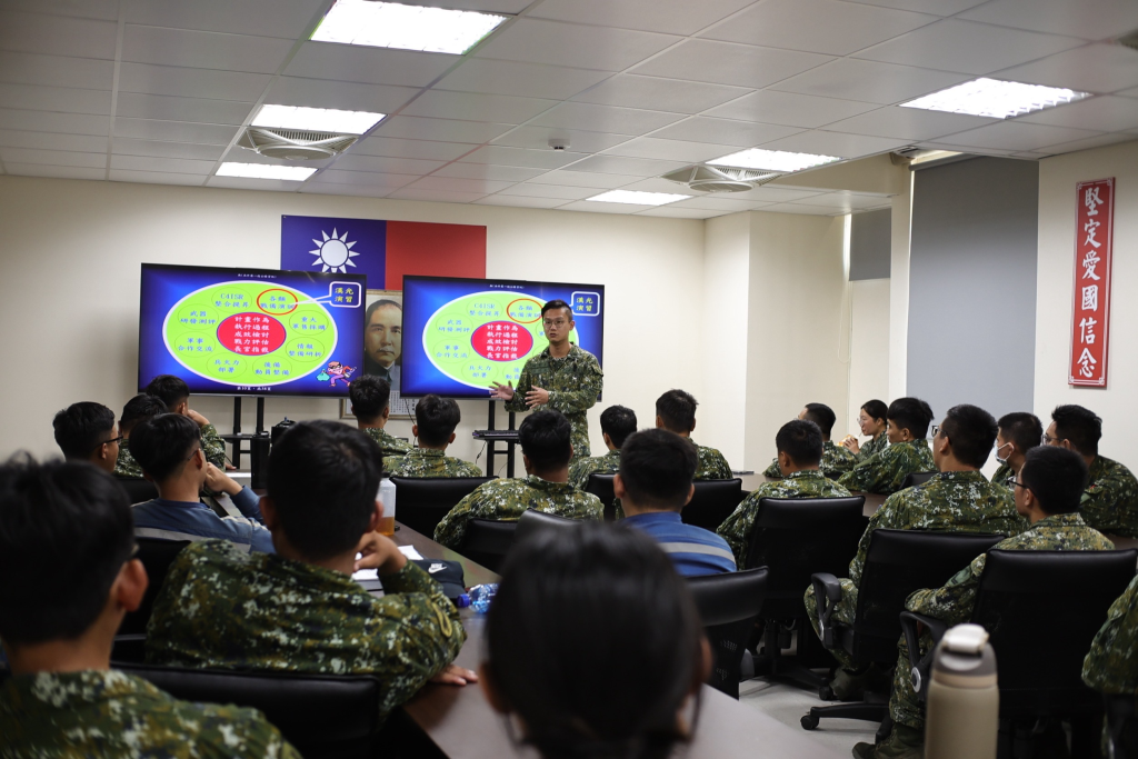 四支部左營油料分庫保密安全工作講習(陸軍第四地區支援指揮部補給油料庫左營油料分庫提供)