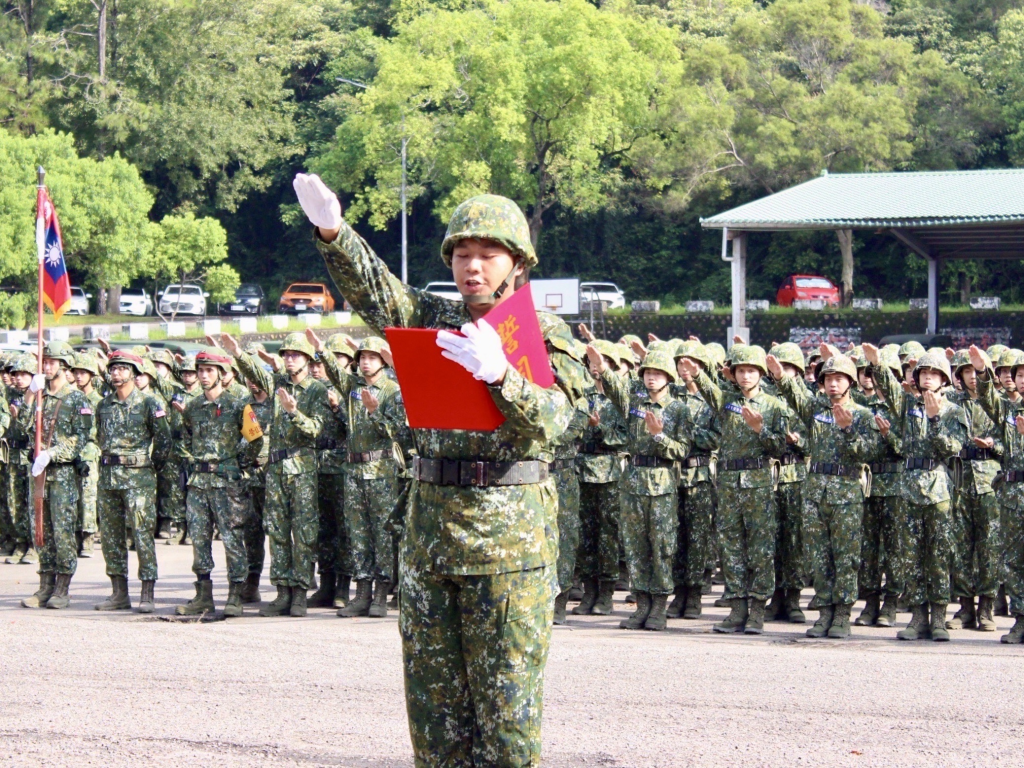206旅2254梯開訓典禮 新兵由民轉軍迎接挑戰(陸軍步兵第206旅步三營提供)