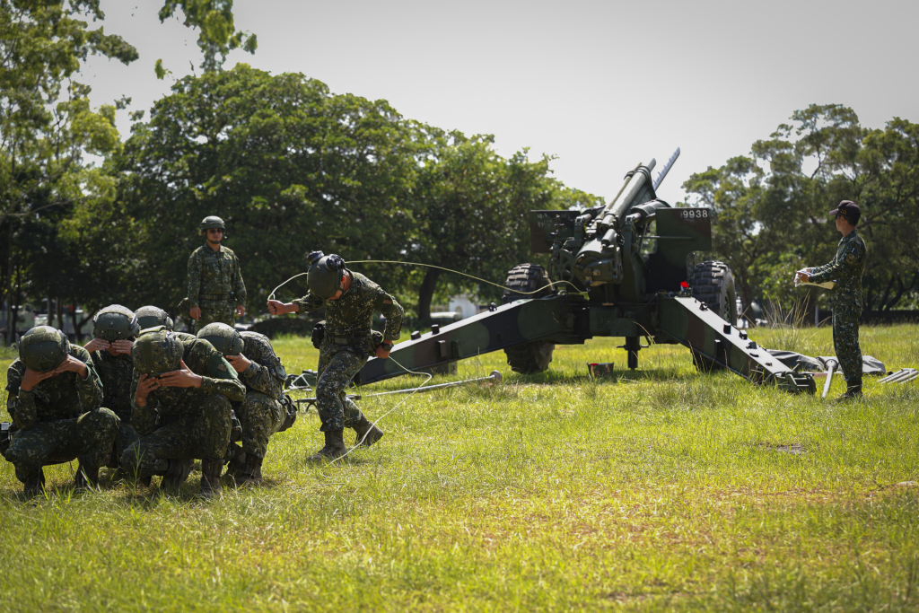 269旅砲兵營實施火砲簽證 厚實射擊戰力(陸軍聯兵第269旅砲兵營提供)